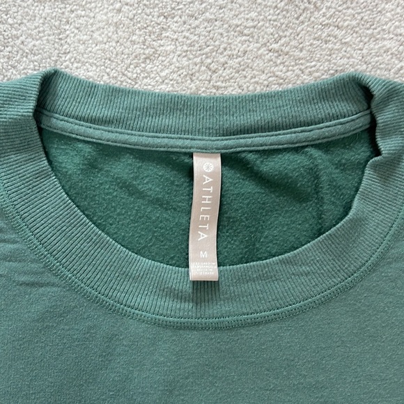 Athleta coaster luxe sweatshirt - Picture 2 of 4
